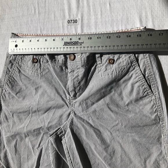 Dockers Women’s Casual Striped Shorts size 10, White & Blue - Picture 1 of 9